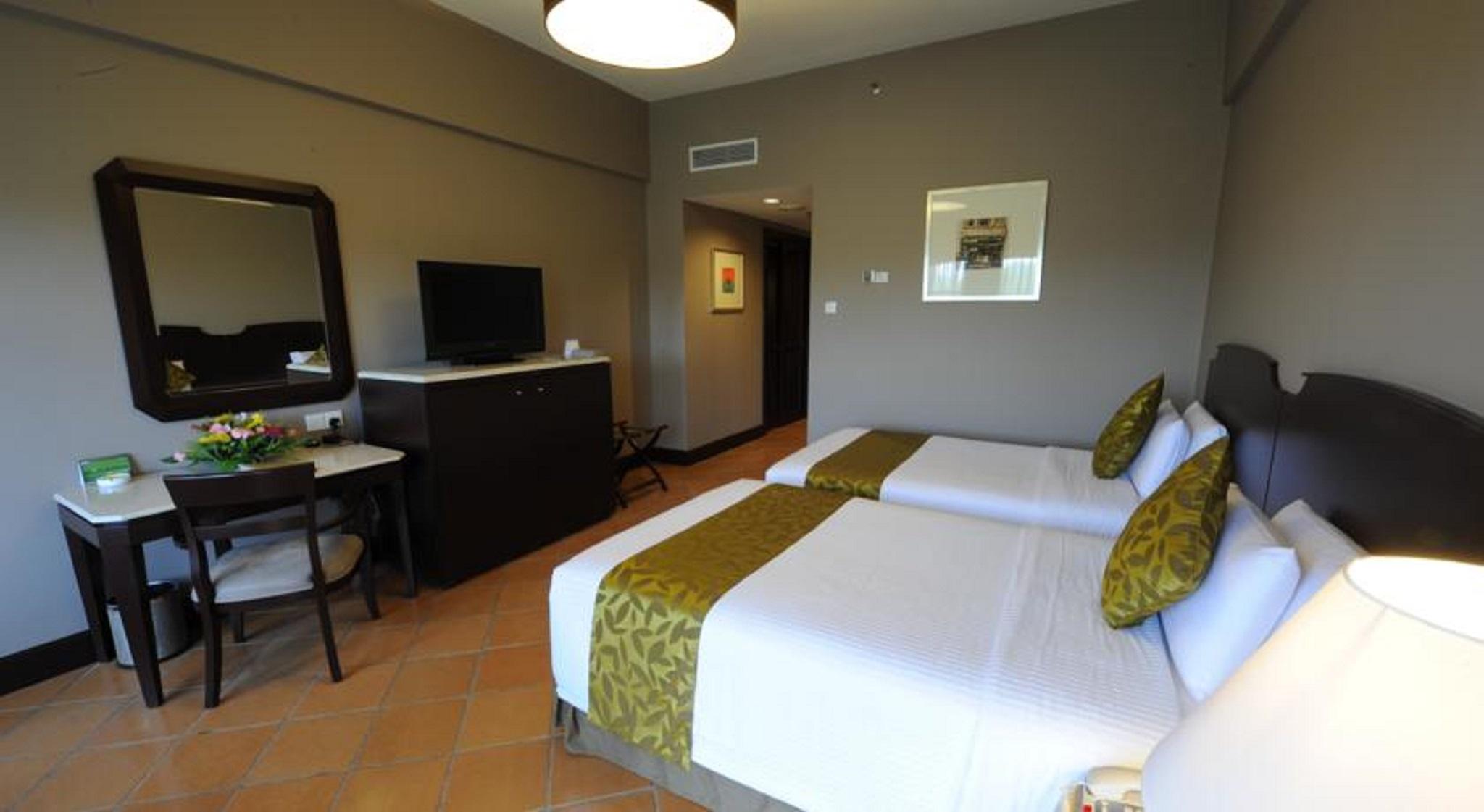 Thistle Port Dickson Resort Buitenkant foto Deluxe room