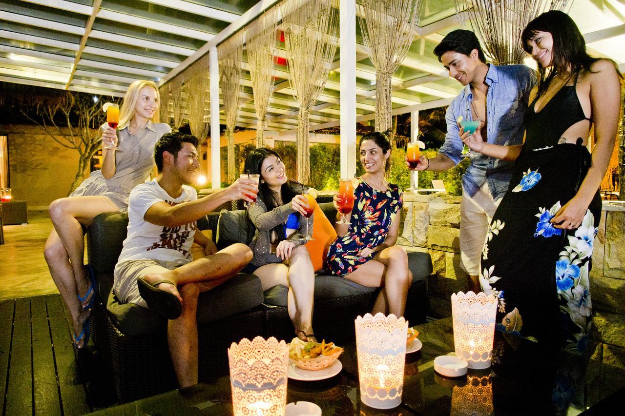 Thistle Port Dickson Resort Buitenkant foto The Garden Grove
